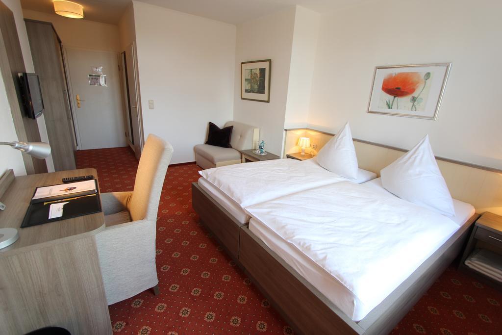 Hotel Thormaehlen Bliestorf Oda fotoğraf
